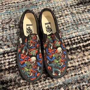 Vans Slip-On Skull Print Platform Sneakers - Black Multicolor